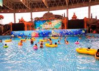20-metrowy basen z falami wodnymi w parku wodnym dla dzieci dorosłych