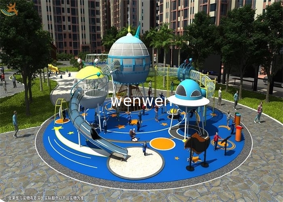 Luksusowy park rozrywki dla dzieci na świeżym powietrzu w parku wodnym