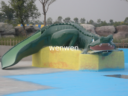 Small Kids Water Playground Śliczne zielone krokodylki z włókna szklanego