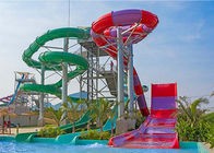 Boomerang Fiberglass Zjeżdżalnia Giant Aqua Park Equipment FRP Wysokość 12m