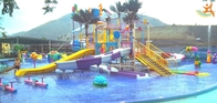 Summer Outdoor Aqua Playground Games Zjeżdżalnia z włókna szklanego Rodzinny dom wodny do parku rozrywki